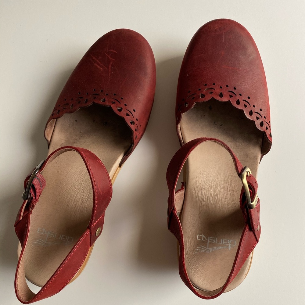 Dansko Mary Jane Clogs Sz 39 (8.5/9)